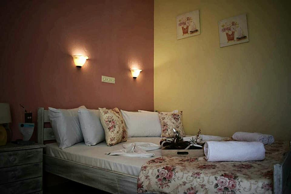 Foteini Rooms Skala Sotiros Ngoại thất bức ảnh
